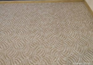 Укладка ковролина Аурелия на клей, монтаж плинтуса